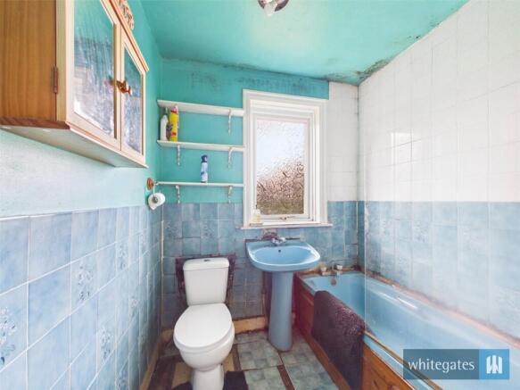 3 bed Semi-Detached for sale Image 11