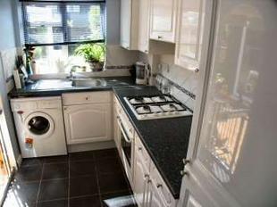 KITCHEN 10 X 6