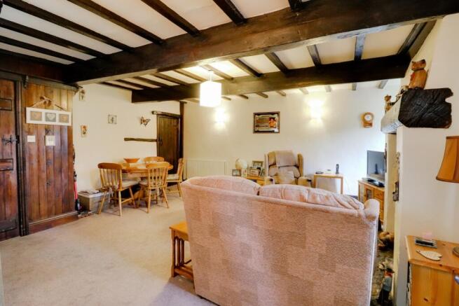 6 LYDGATE - EDIT-10