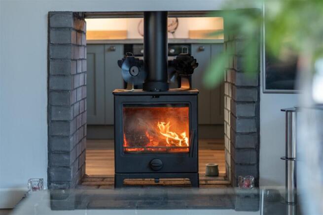 Log Burner.jpg