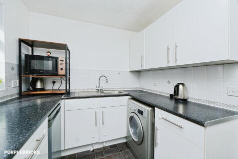 Gables Close, London, SE12
