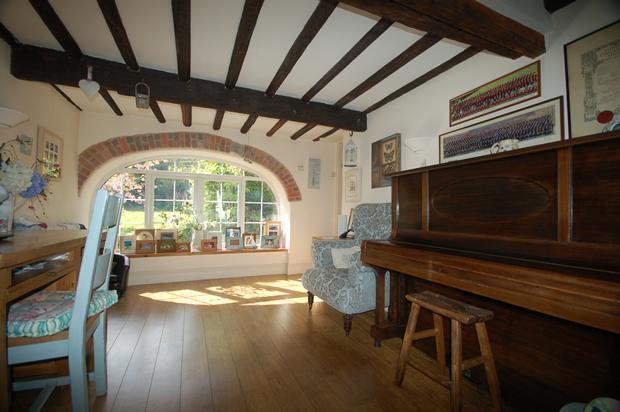 Photo 11