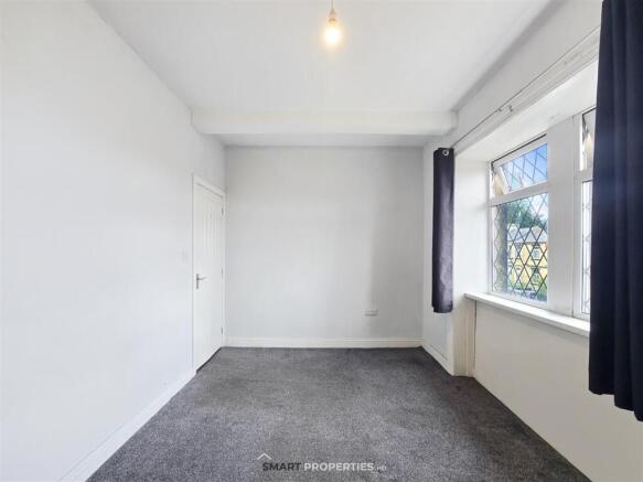 3 bed Terraced for sale Image 12
