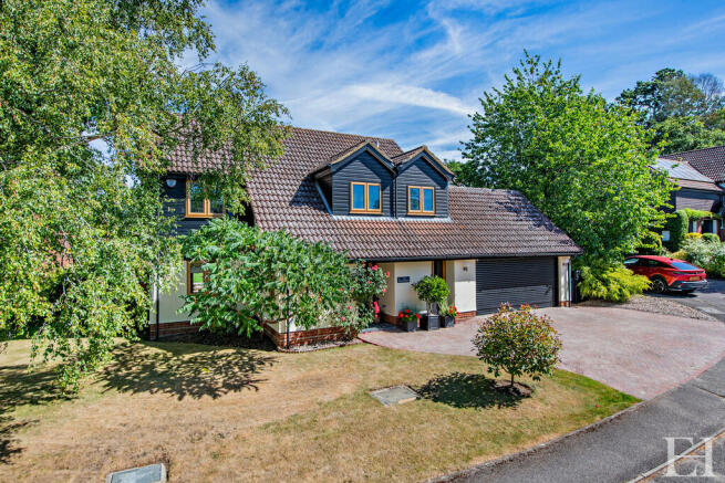 8616740-exteriorW...