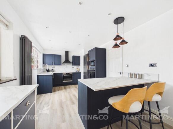 CAM02406G0-PR0683...