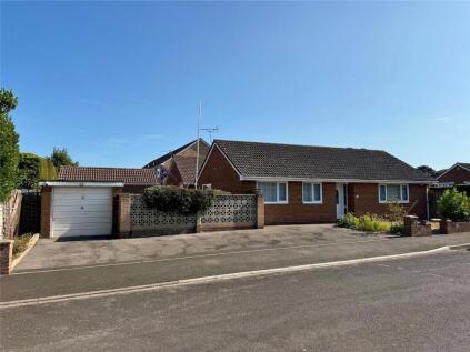 Queens Grove, New Milton, Hampshire, BH25