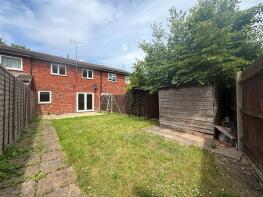 4, Barn Close, Bracknell RG12 2TR