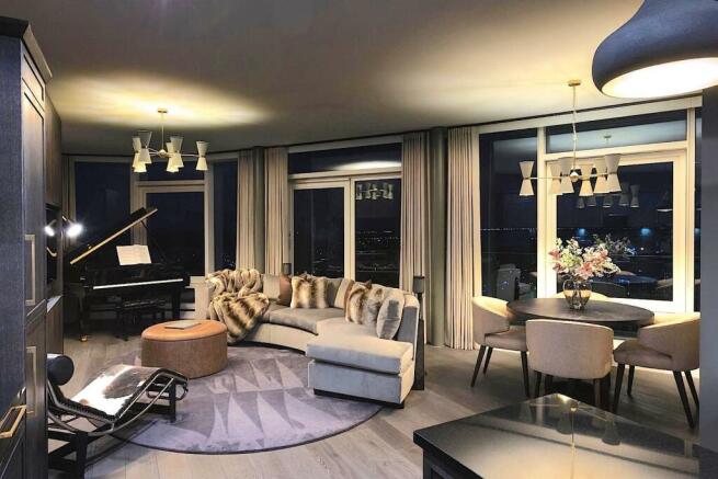 Living Room.jpg