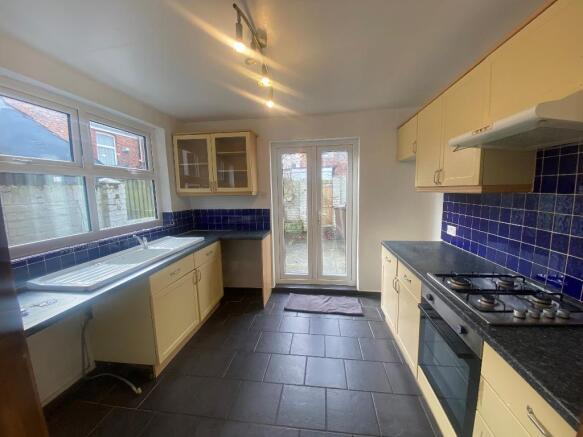 2 bed Terraced for sale Image 8