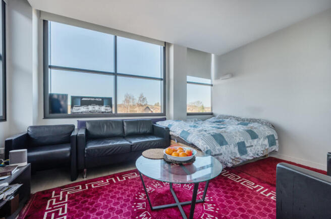 1374274-8-69453e5...