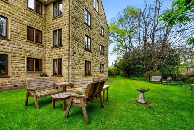 1 bed Flat for sale Image 12
