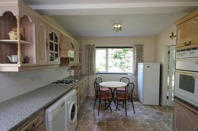 breakfast area.JPG