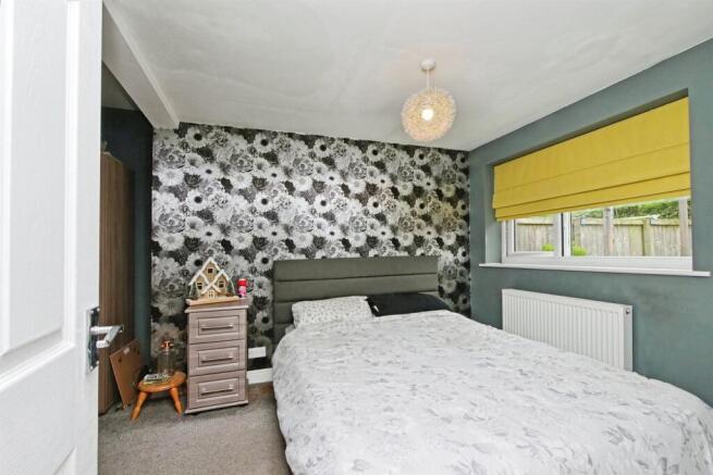 3 bed Semi-Detached for sale Image 11