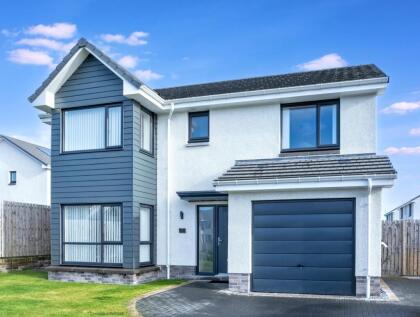 Jura Way, Crieff, Perthshire