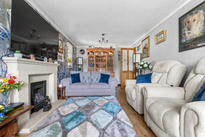 2 bed Detached Bungalow for sale Image 7