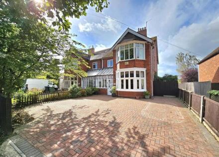 Tuffley Avenue, Gloucester