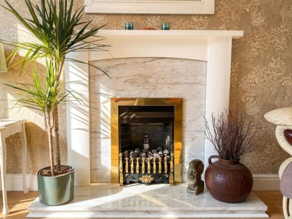3 bed Semi-Detached for sale Image 4