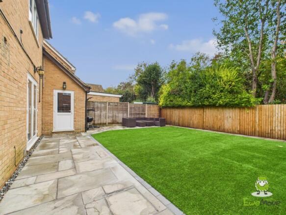 EweMove Estate Agents Basingstoke - York Close - G