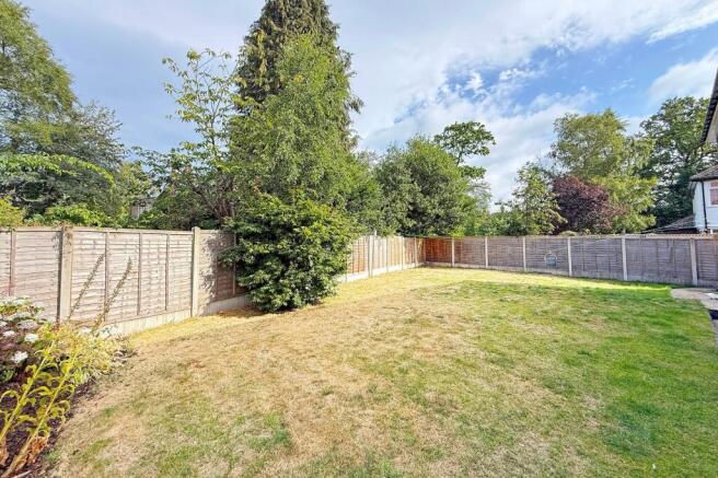 4 bed Detached for sale Image 10