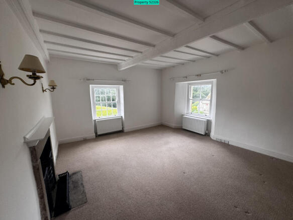 4 bed Detached to rent Image 6