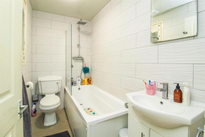 2 bed Terraced for sale Image 7