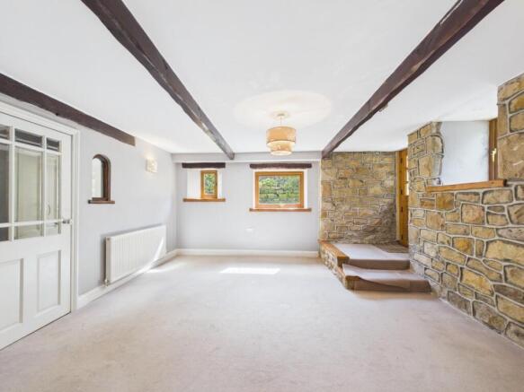 4 bed Barn Conversion for sale Image 8