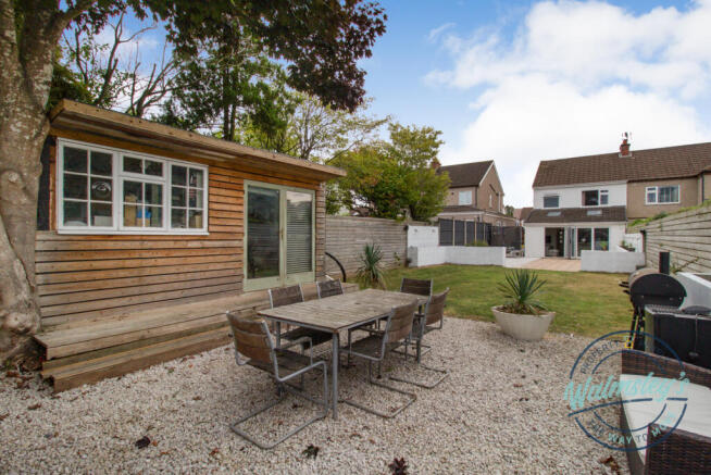 Rear of gardens & versatile office store