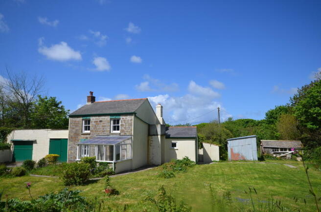 Photo 10