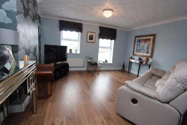 Large Lounge