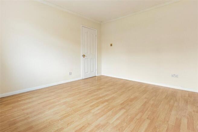 3 bed Semi-Detached for sale Image 5