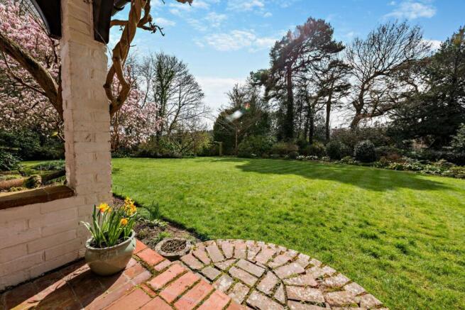 Sun Loggia & Garden