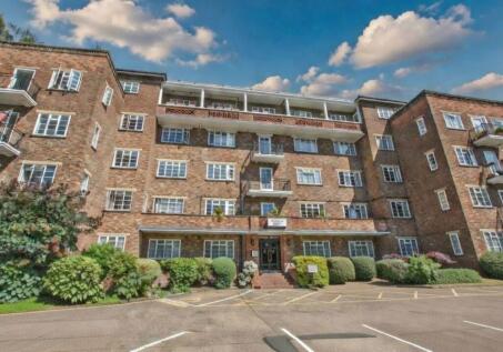 Flat 27 Thurlby Croft, and Garage 14, Mulberry Close, Hendon, London, NW4 1QP