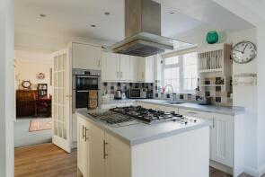 18, West Farm Drive, Ashtead KT21 2LB