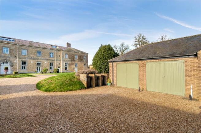 Garages To House