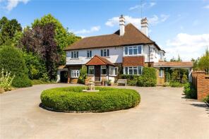 154 Greenbanks, Piccotts End, Hemel Hempstead HP1 3AU