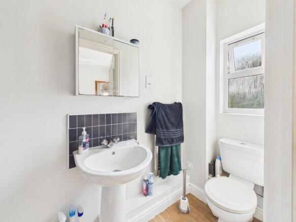 2 bed Apartment for sale Image 10