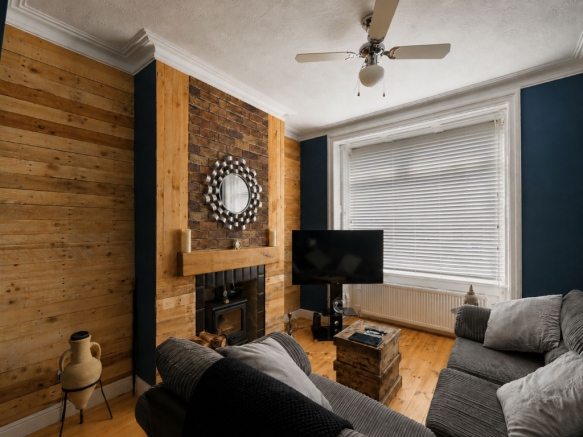 2 bed Detached for sale Image 5