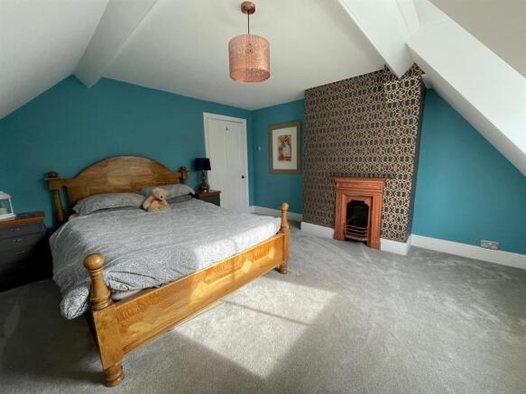 Blue bed.jpg