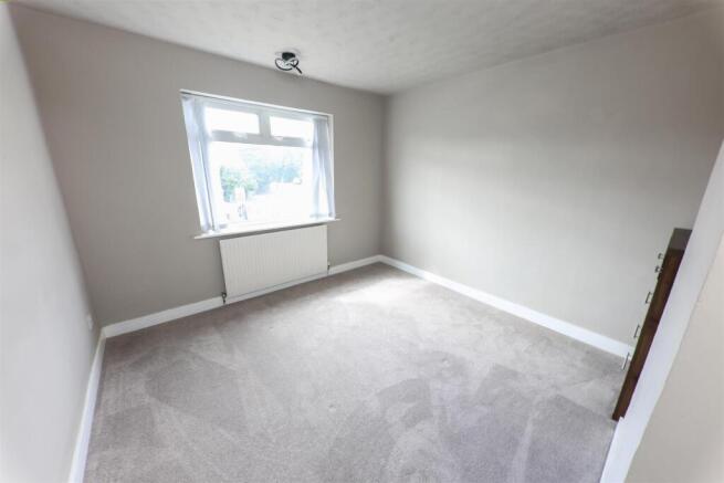 3 bed Detached for sale Image 9