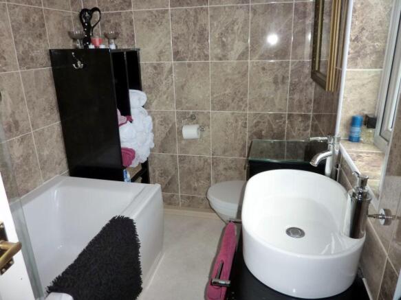 Photo 9