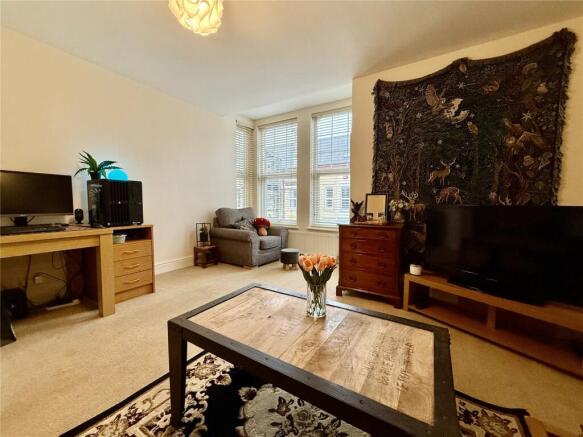 2 bed Apartment for sale Image 5
