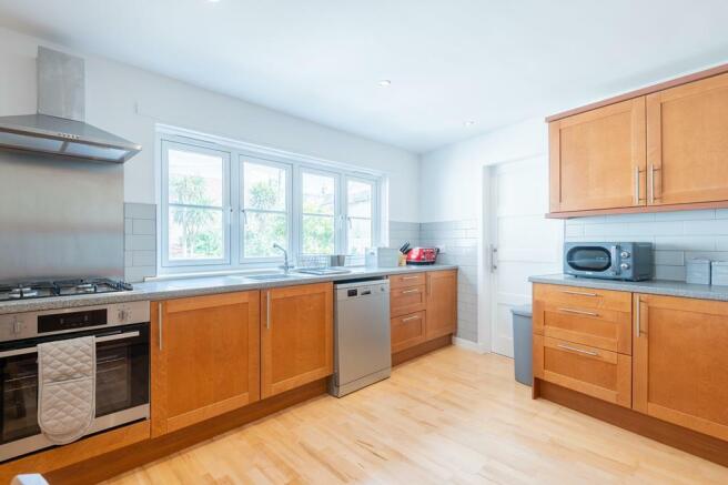 KITCHEN AGAIN