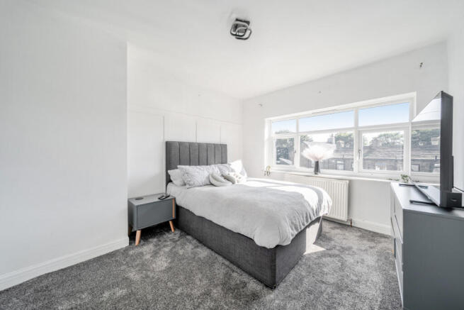 3 bed Terraced for sale Image 11