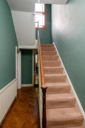 3 bed Terraced for sale Image 8