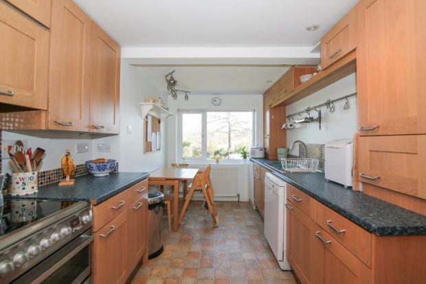 Kitchen/Breakfast Rm