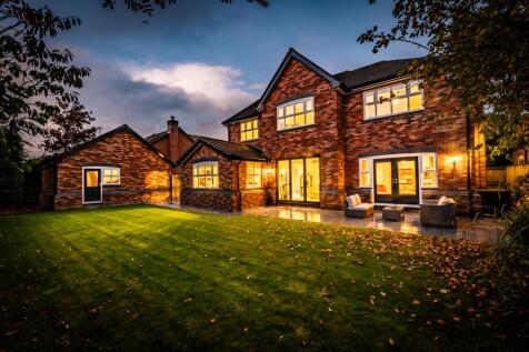 Oakfield Close, Bramhall, SK7