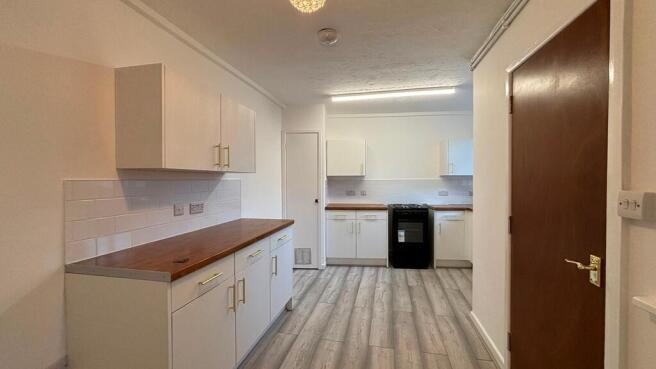 Bright kitchen with ample counter space....