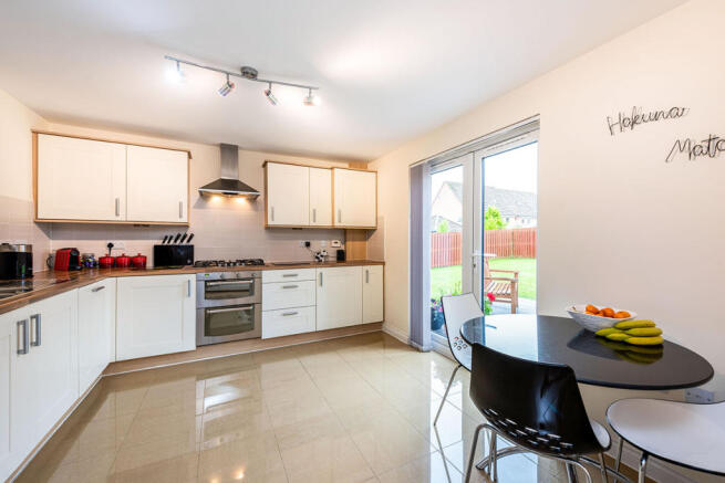 Breakfasting Kitchen