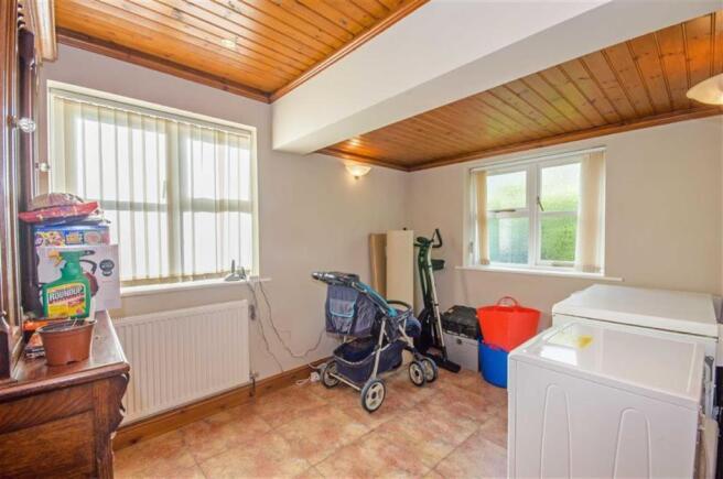 LARGE REAR EXTENSION