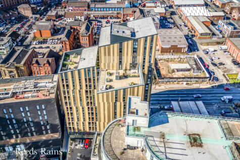 Cheetham Hill Road, Manchester, M4